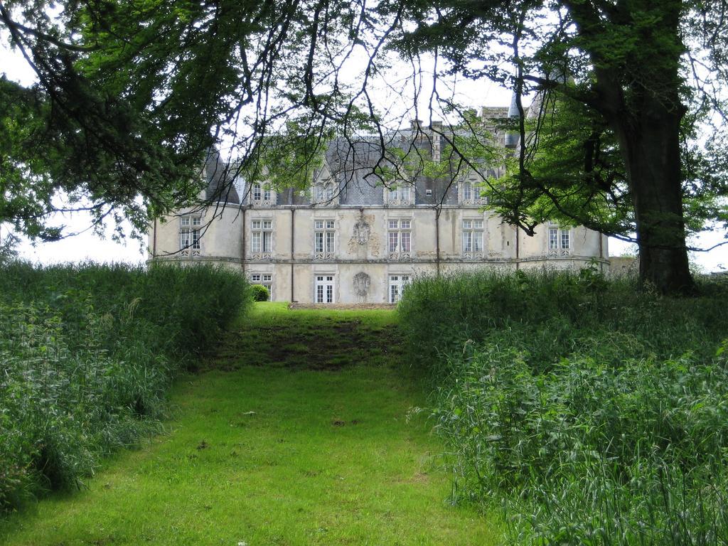 Chateau De La Flocelliere Exterior photo