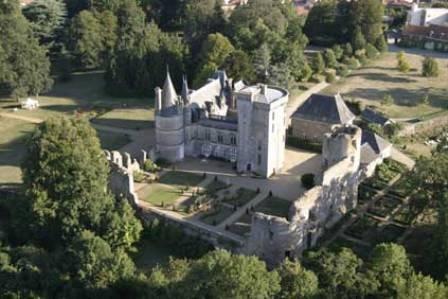 Chateau De La Flocelliere Exterior photo