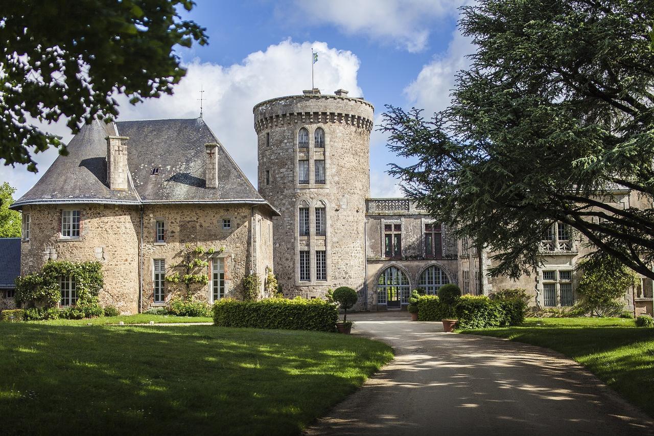 Chateau De La Flocelliere Exterior photo